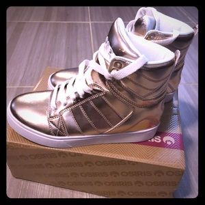 SOLD SOLD Rose gold Osiris high tops